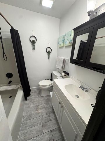 5917 WOLF ROAD, Orlando, FL 32808