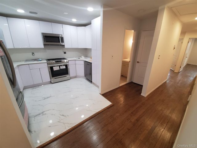 81-18 138th Street 3, Jamaica, NY 11435