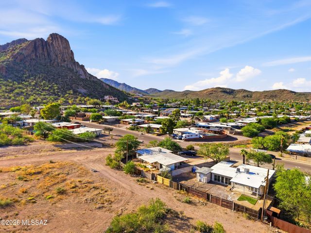 3183 W Holladay Street, Tucson, AZ 85746