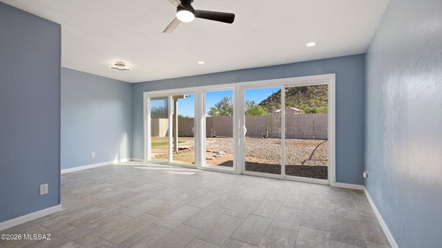 3183 W Holladay Street, Tucson, AZ 85746