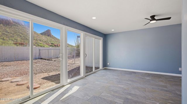3183 W Holladay Street, Tucson, AZ 85746