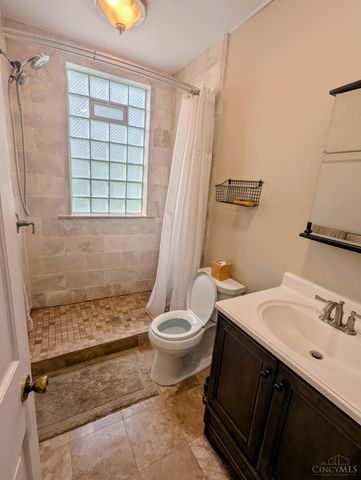 429 Considine Avenue, Cincinnati, OH 45205