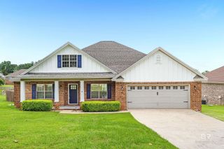 25473 Lakeland Drive, Loxley, AL 36551