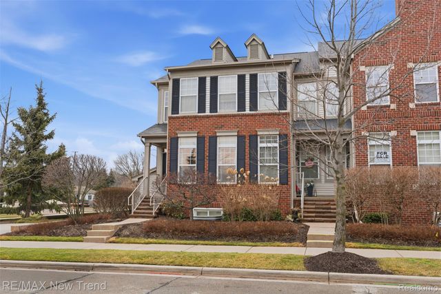 3270 Johanna Ware W, Wixom, MI 48393