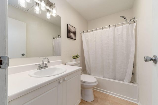 1646 Bennigan Drive, 175D, Hilliard, OH 43026