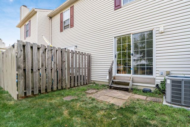 1646 Bennigan Drive, 175D, Hilliard, OH 43026