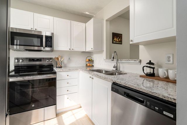 1646 Bennigan Drive, 175D, Hilliard, OH 43026