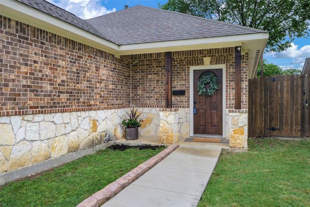 1239 E Woodin Boulevard, Dallas, TX 75216