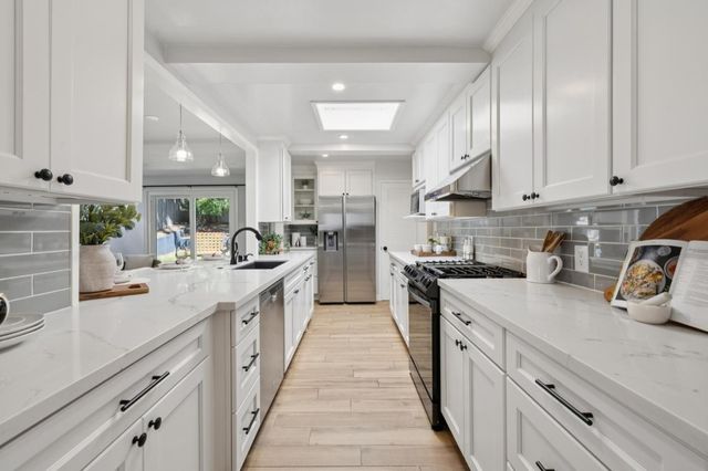 2019 Mezes Avenue, Belmont, CA 94002
