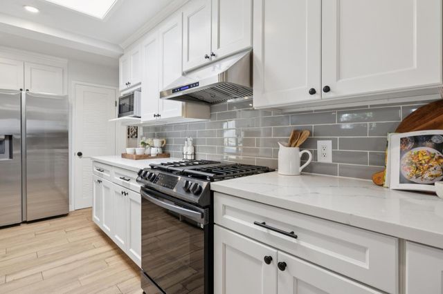 2019 Mezes Avenue, Belmont, CA 94002