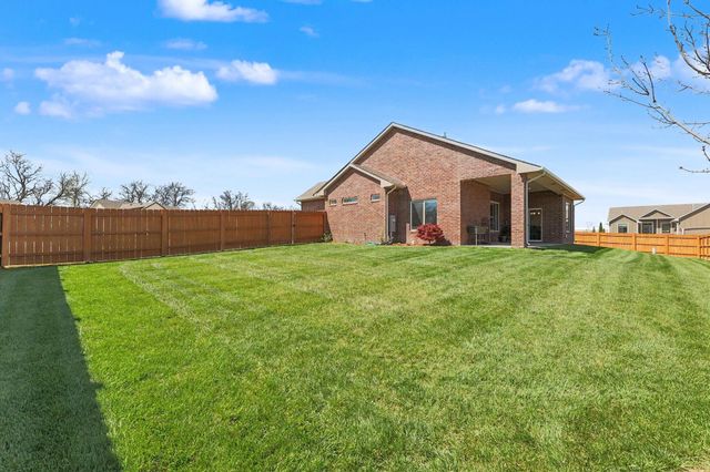 15513 E Hazel Nut Ct, Wichita, KS 67230
