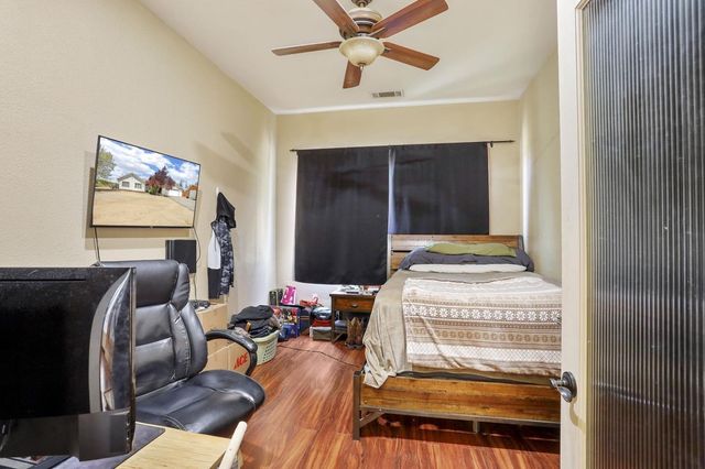 6437 Crail Way, Valley Springs, CA 95252