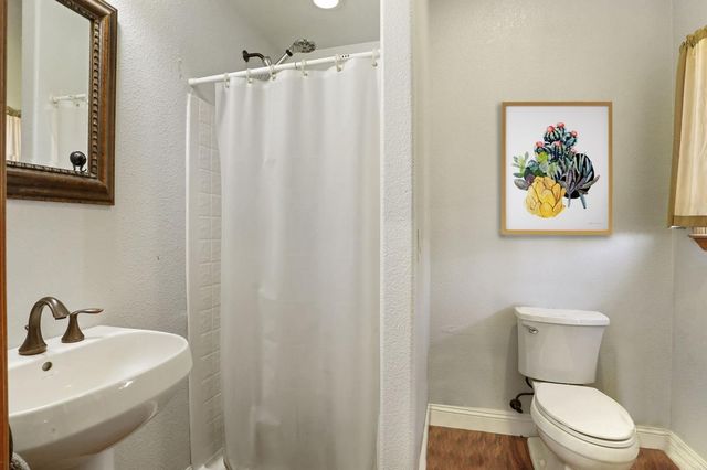 6437 Crail Way, Valley Springs, CA 95252