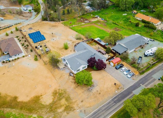 6437 Crail Way, Valley Springs, CA 95252