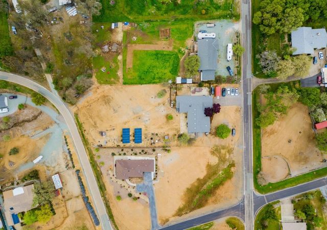 6437 Crail Way, Valley Springs, CA 95252