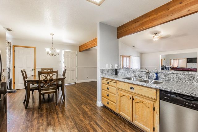 6437 Crail Way, Valley Springs, CA 95252