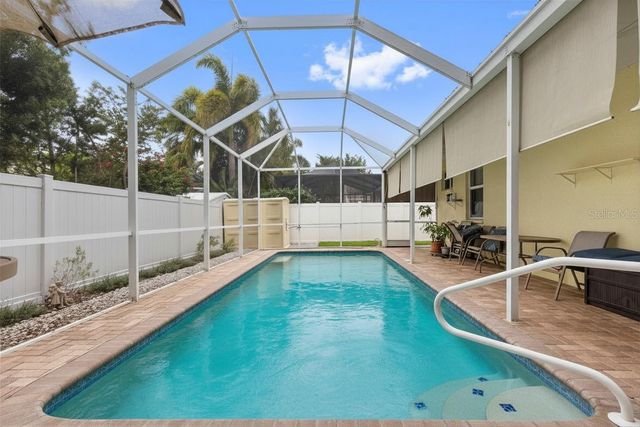 6816 S COURT DRIVE, Tampa, FL 33611