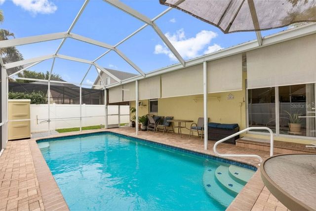 6816 S COURT DRIVE, Tampa, FL 33611
