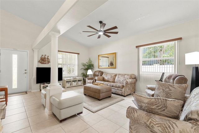 6816 S COURT DRIVE, Tampa, FL 33611