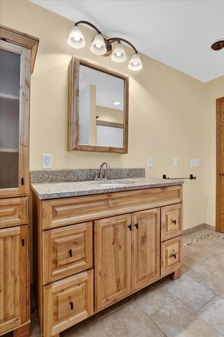 1270 Hillside Road, Edgerton, WI 53534