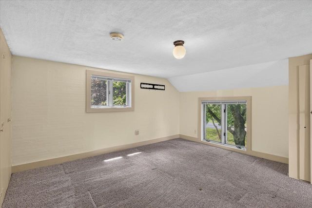 1270 Hillside Road, Edgerton, WI 53534