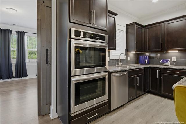 1457 Creekwood Road, Hope Mills, NC 28348