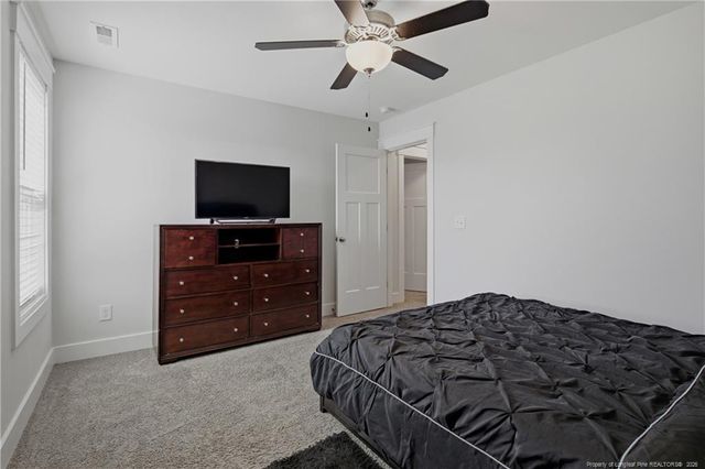 1457 Creekwood Road, Hope Mills, NC 28348