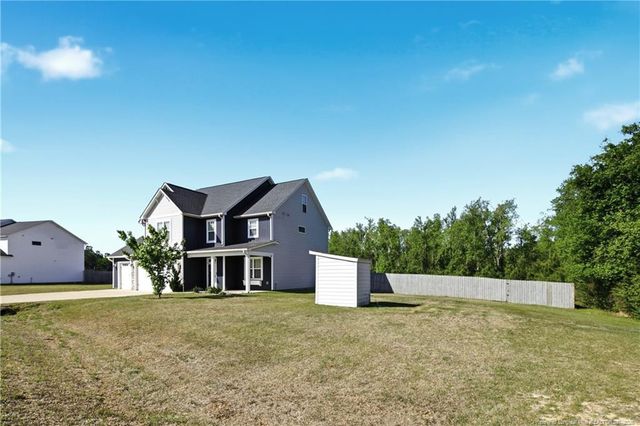1457 Creekwood Road, Hope Mills, NC 28348