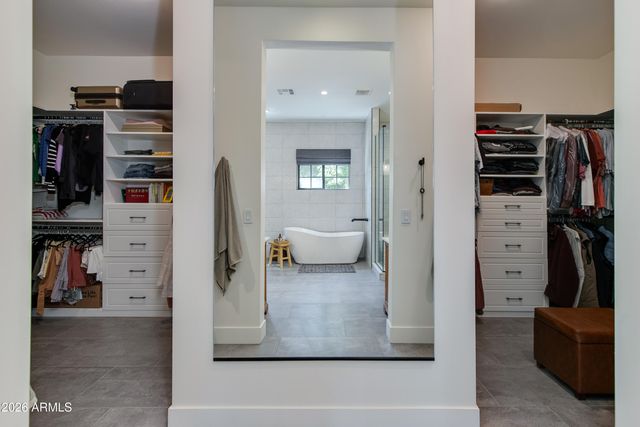 6850 N 2nd Street, Phoenix, AZ 85012