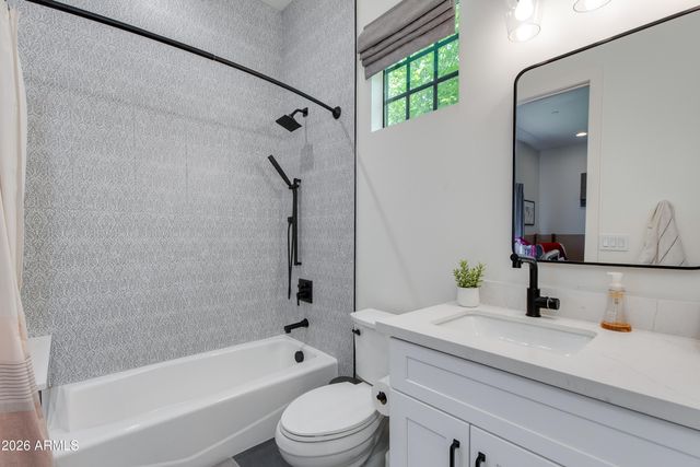 6850 N 2nd Street, Phoenix, AZ 85012