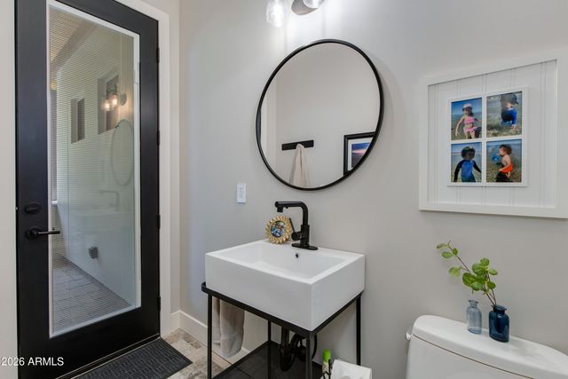 6850 N 2nd Street, Phoenix, AZ 85012