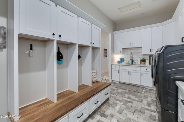 6850 N 2nd Street, Phoenix, AZ 85012