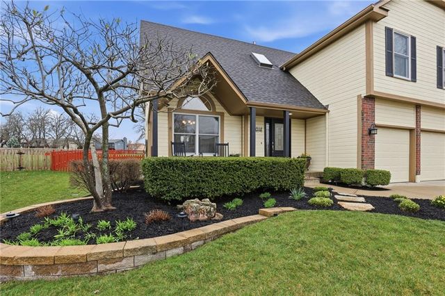 6228 W 156th Street, Overland Park, KS 66223