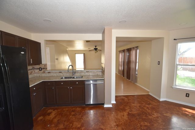 83 Viking Oak, San Antonio, TX 78247