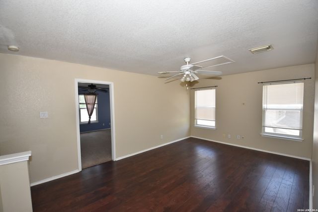 83 Viking Oak, San Antonio, TX 78247