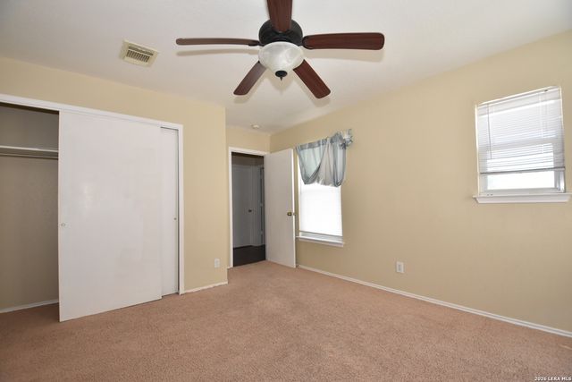 83 Viking Oak, San Antonio, TX 78247