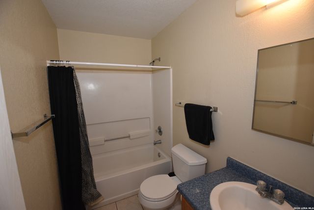83 Viking Oak, San Antonio, TX 78247