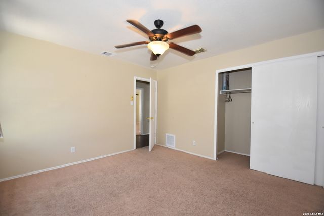 83 Viking Oak, San Antonio, TX 78247