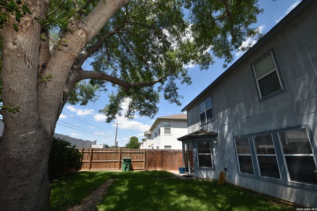 83 Viking Oak, San Antonio, TX 78247