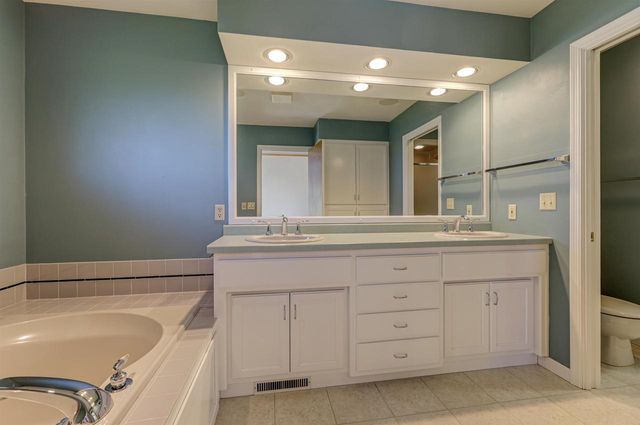8358 PHEASANT RUN TRAIL, Larsen, WI 54947