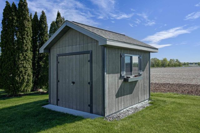 8358 PHEASANT RUN TRAIL, Larsen, WI 54947