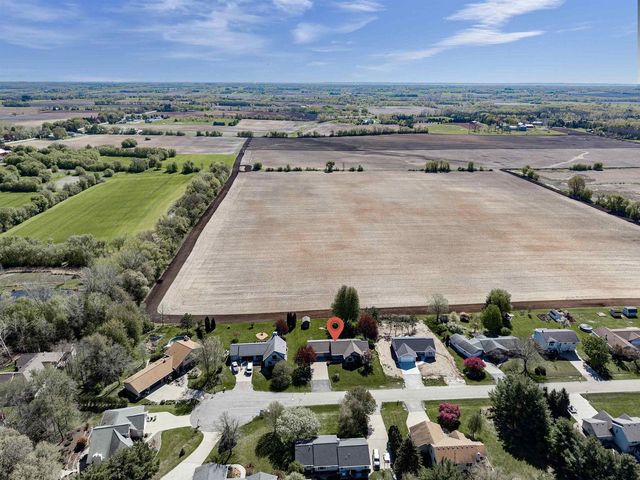 8358 PHEASANT RUN TRAIL, Larsen, WI 54947