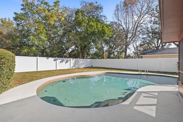 110 ALBRIGHTON DRIVE, Longwood, FL 32779