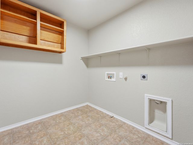 6740 Wayman Ridge, Live Oak, TX 78233