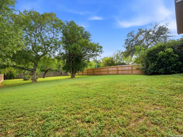 6740 Wayman Ridge, Live Oak, TX 78233