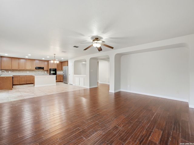 6740 Wayman Ridge, Live Oak, TX 78233