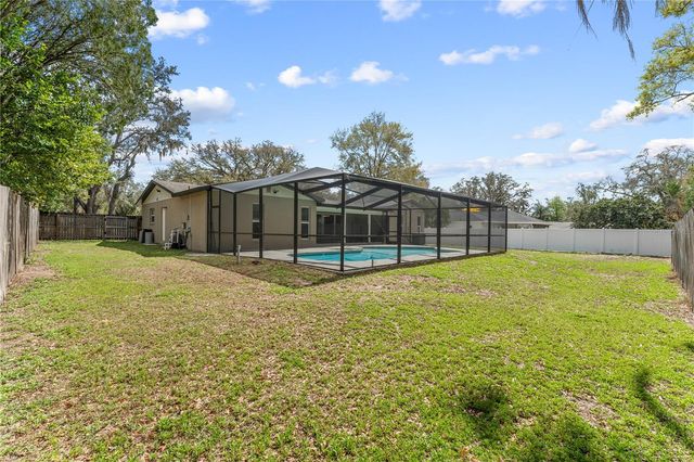 10700 N 62ND STREET, Temple Terrace, FL 33617