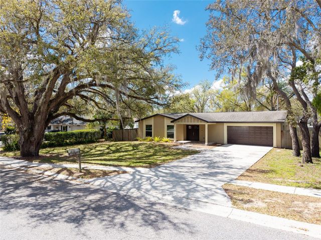 10700 N 62ND STREET, Temple Terrace, FL 33617