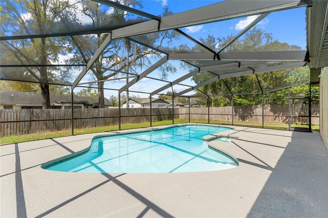 10700 N 62ND STREET, Temple Terrace, FL 33617