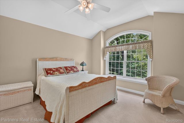 5935 Winans View Court, Hamburg Township, MI 48169